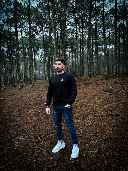 Rozertys Black Sweatshirt