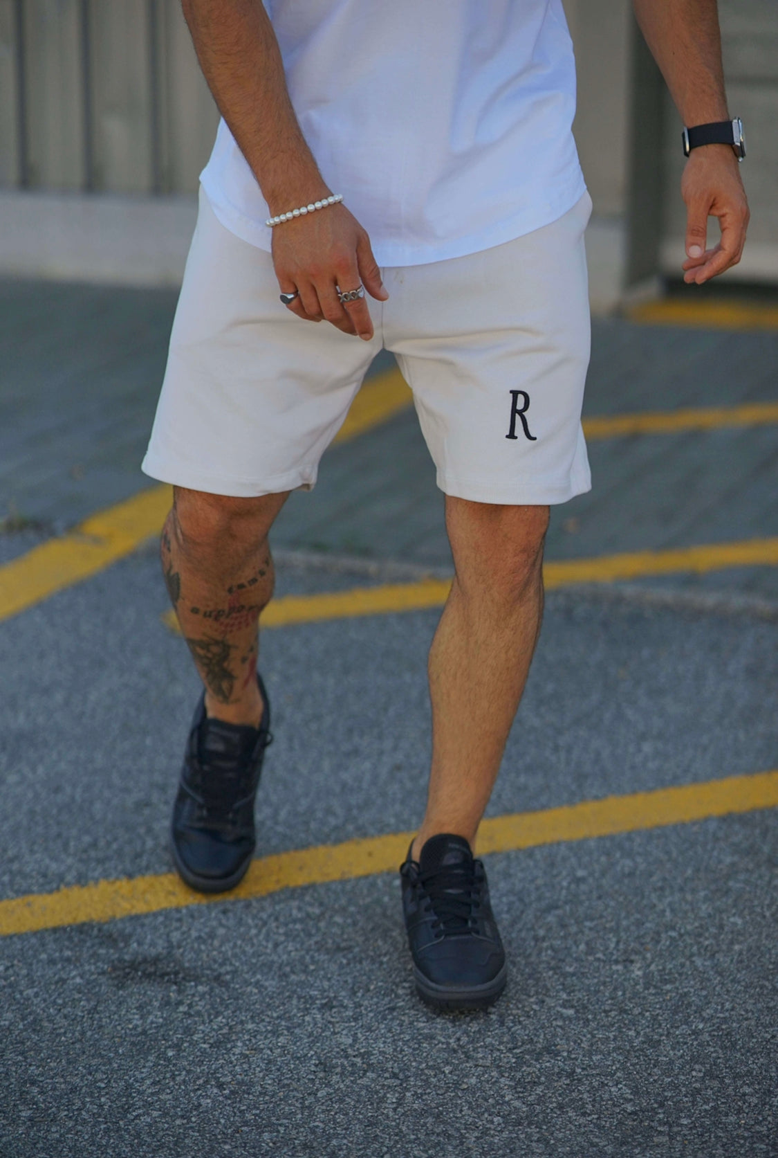 ROZERTYS WHITE SHORT