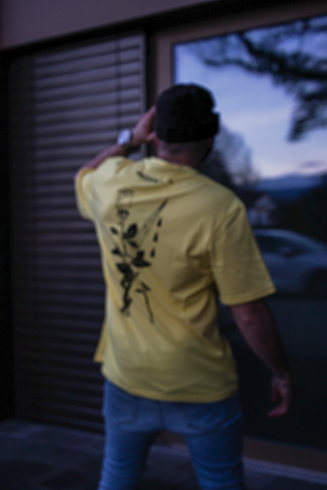 ROZERTYS EMBROIDERY YELLOW OVERSIZE TEE