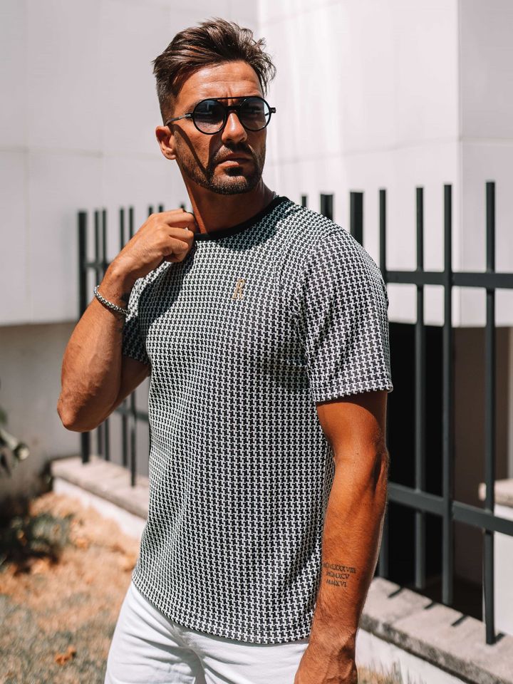 ROZERTYS ROOSTER PAW TEE